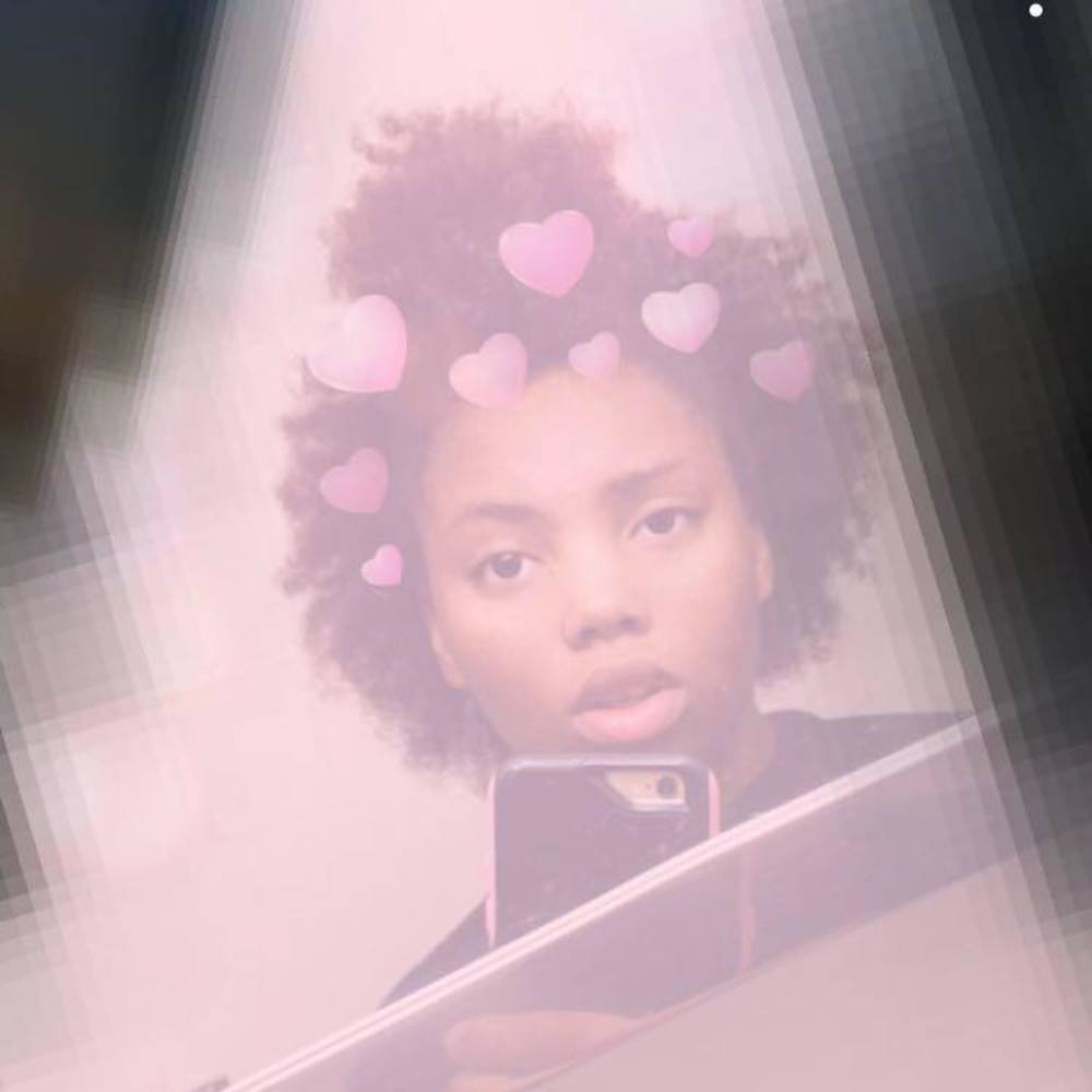 Meet your Posher, La'nya